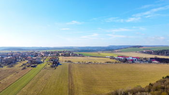 Prodej pozemku 1011 m², Lažánky