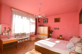 pokoj 18 m2 - Prodej domu 74 m², Praha 4 - Modřany