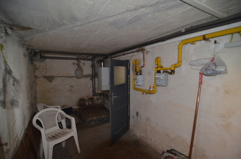 sklep v suterénu - Prodej domu 74 m², Praha 4 - Modřany