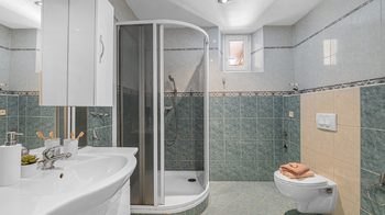 Prodej domu 478 m², Bystřice