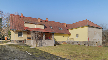 Prodej domu 478 m², Bystřice