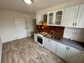 Kuchyň - Pronájem bytu 2+1 v osobním vlastnictví 60 m², Břeclav
