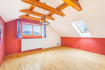 Prodej domu 255 m², Vrbová Lhota