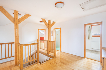 Prodej domu 255 m², Vrbová Lhota