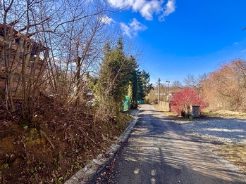 Příjezdová komunikace - Prodej domu 313 m², Dětřichov u Moravské Třebové