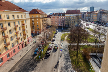 Prodej bytu 2+1 v osobním vlastnictví 78 m², Praha 4 - Nusle