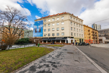 Prodej bytu 2+1 v osobním vlastnictví 78 m², Praha 4 - Nusle