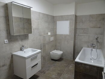 Pronájem bytu 1+kk v osobním vlastnictví 58 m², Znojmo