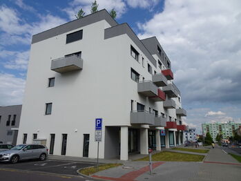 Pronájem bytu 1+kk v osobním vlastnictví 58 m², Znojmo