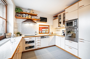 Prodej domu 345 m², Praha 10 - Záběhlice