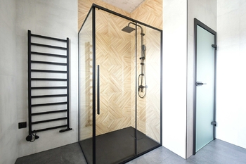 Pronájem kancelářských prostor 125 m², Tlustice