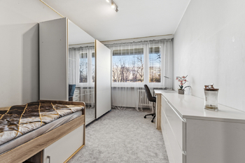 Pokoj / Pracovna  - Prodej bytu 3+kk v osobním vlastnictví 74 m², Praha 9 - Prosek