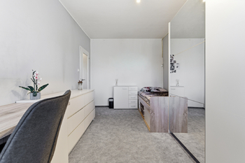 Pokoj / Pracovna - Prodej bytu 3+kk v osobním vlastnictví 74 m², Praha 9 - Prosek