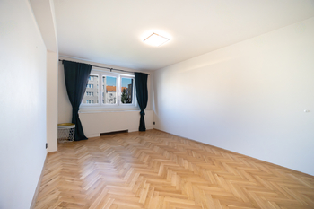 Ložnice - Pronájem bytu 2+1 v osobním vlastnictví 67 m², Praha 10 - Strašnice