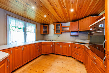 Prodej pozemku 3226 m², Hradištko