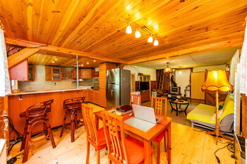 Prodej pozemku 3226 m², Hradištko