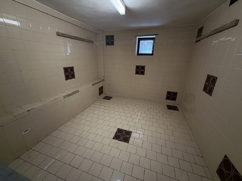 Prodej bytu 3+1 v osobním vlastnictví 90 m², Komňa