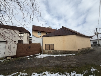 Prodej bytu 2+1 v osobním vlastnictví 44 m², Komňa