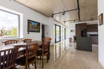 Prodej domu 330 m², Praha 10 - Kolovraty