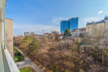 Prodej bytu 4+1 v osobním vlastnictví 90 m², Praha 4 - Michle