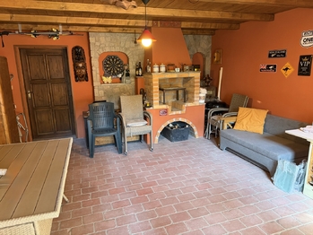 Prodej domu 200 m², Budišov