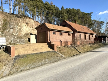 Prodej domu 200 m², Budišov