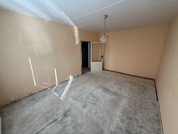 pokoj - Prodej bytu 1+1 v osobním vlastnictví 43 m², Staňkov