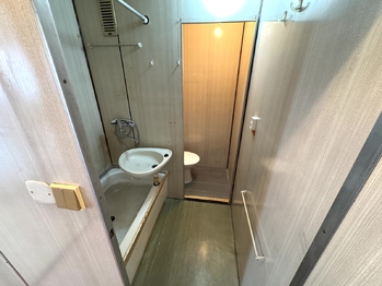 koupelna, WC - Prodej bytu 1+1 v osobním vlastnictví 43 m², Staňkov