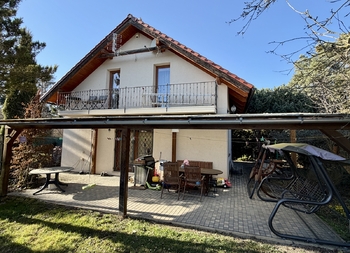 Prodej domu 110 m², Chyňava