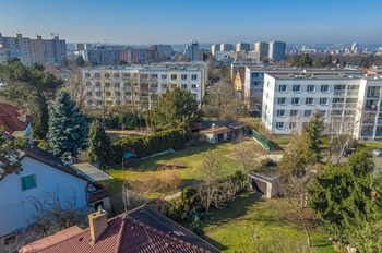 Prodej pozemku 551 m², Praha 4 - Lhotka