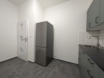 Pronájem bytu 2+1 v osobním vlastnictví 72 m², Praha 10 - Vršovice