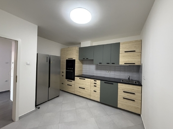 Pronájem bytu 2+1 v osobním vlastnictví 72 m², Praha 10 - Vršovice