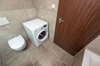 Pronájem bytu 2+kk v osobním vlastnictví 75 m², Praha 4 - Modřany