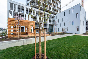 Pronájem bytu 2+kk v osobním vlastnictví 75 m², Praha 4 - Modřany