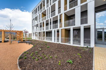 Pronájem bytu 2+kk v osobním vlastnictví 75 m², Praha 4 - Modřany