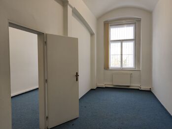 Pronájem kancelářských prostor 17 m², Praha 5 - Smíchov