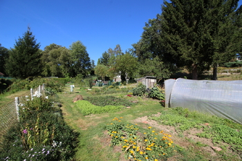 Prodej pozemku 424 m², Kamenice