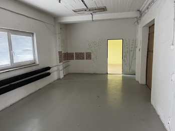 Pronájem skladovacích prostor 383 m², Praha 9 - Horní Počernice