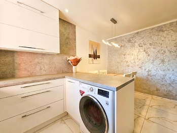 Prodej bytu 3+1 v osobním vlastnictví 71 m², Chomutov