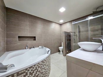 Prodej bytu 3+1 v osobním vlastnictví 71 m², Chomutov