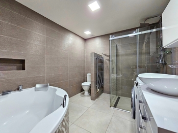 Prodej bytu 3+1 v osobním vlastnictví 71 m², Chomutov