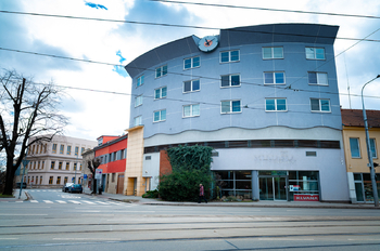 Pronájem obchodních prostor 193 m², Brno