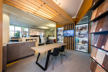 Pronájem obchodních prostor 193 m², Brno