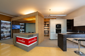 Pronájem obchodních prostor 193 m², Brno