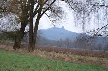 Výhled na Hrad Trosky - Prodej pozemku 1706 m², Hrubá Skála 