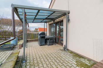 Pohled na dům - Prodej domu 102 m², Česká Bříza