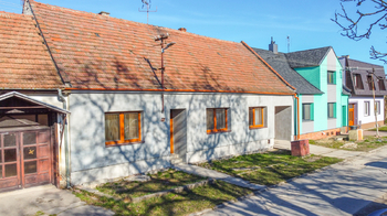 Prodej domu 160 m², Vnorovy