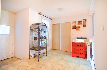 chodba - Prodej domu 160 m², Vnorovy