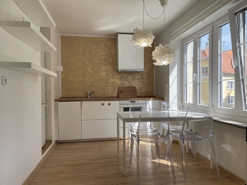 Pronájem bytu 2+1 v osobním vlastnictví 52 m², Mikulov
