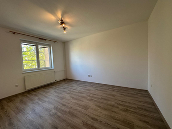 Pronájem bytu 2+1 v osobním vlastnictví 73 m², Kralovice